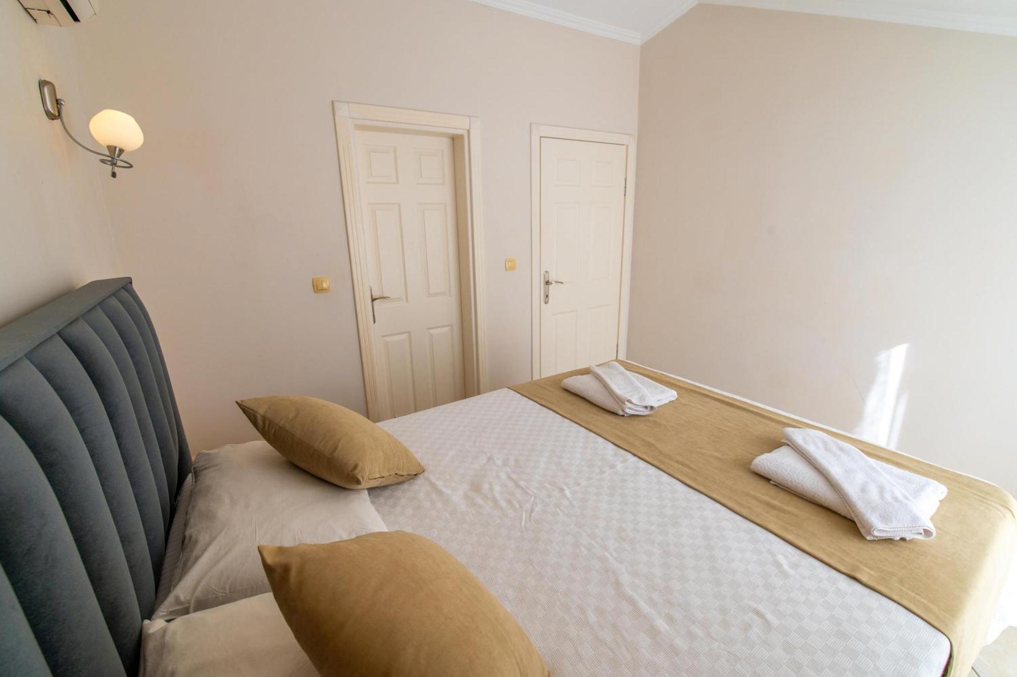 Sunset Beach Villas y apartamentos Fethiye Exterior foto