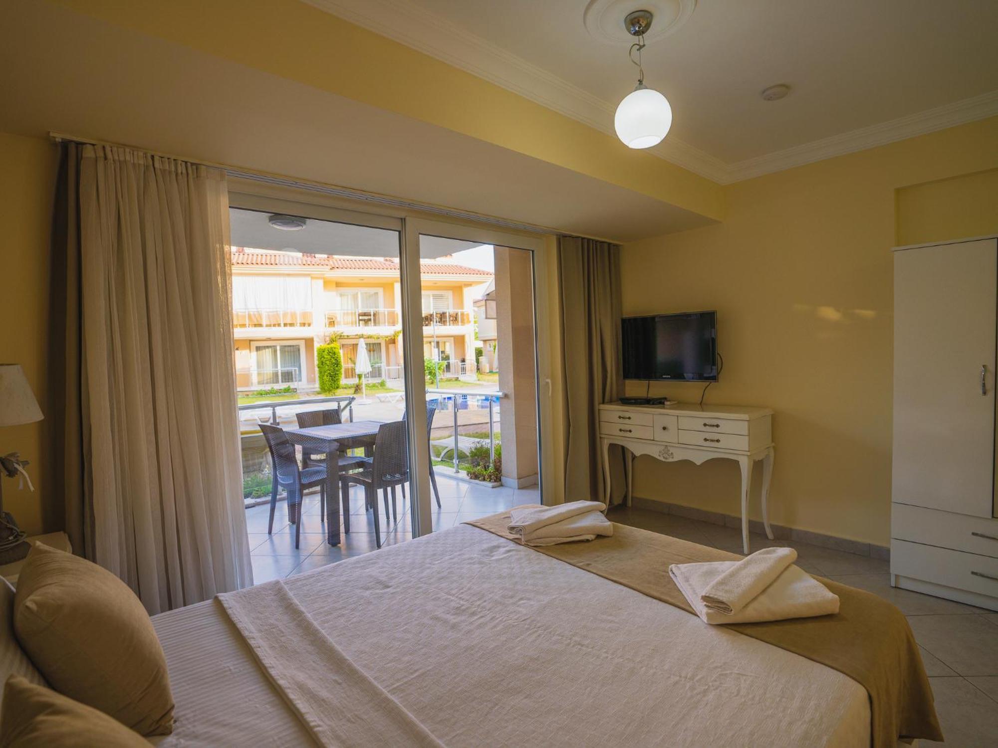 Sunset Beach Villas y apartamentos Fethiye Exterior foto