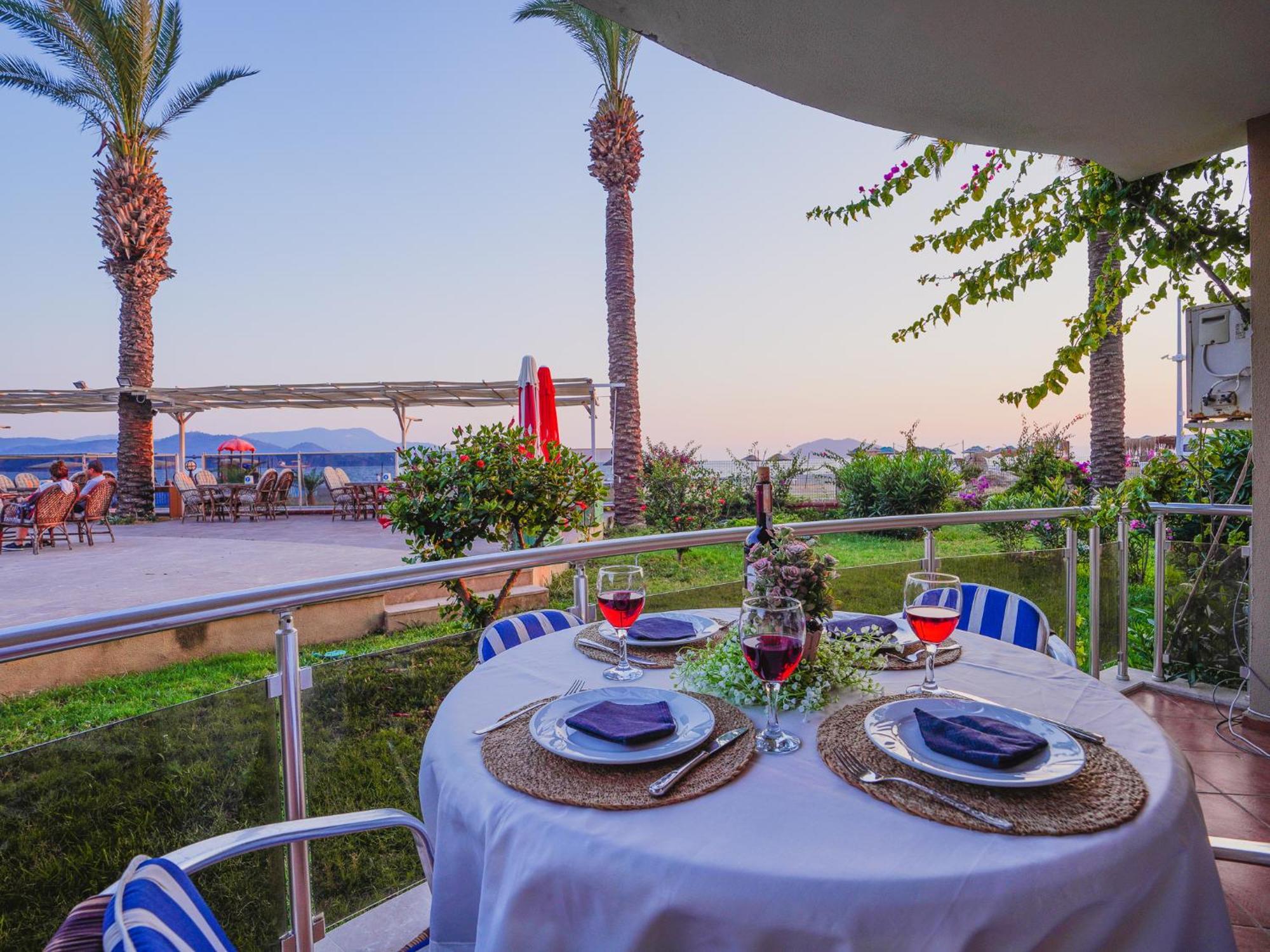 Sunset Beach Villas y apartamentos Fethiye Exterior foto