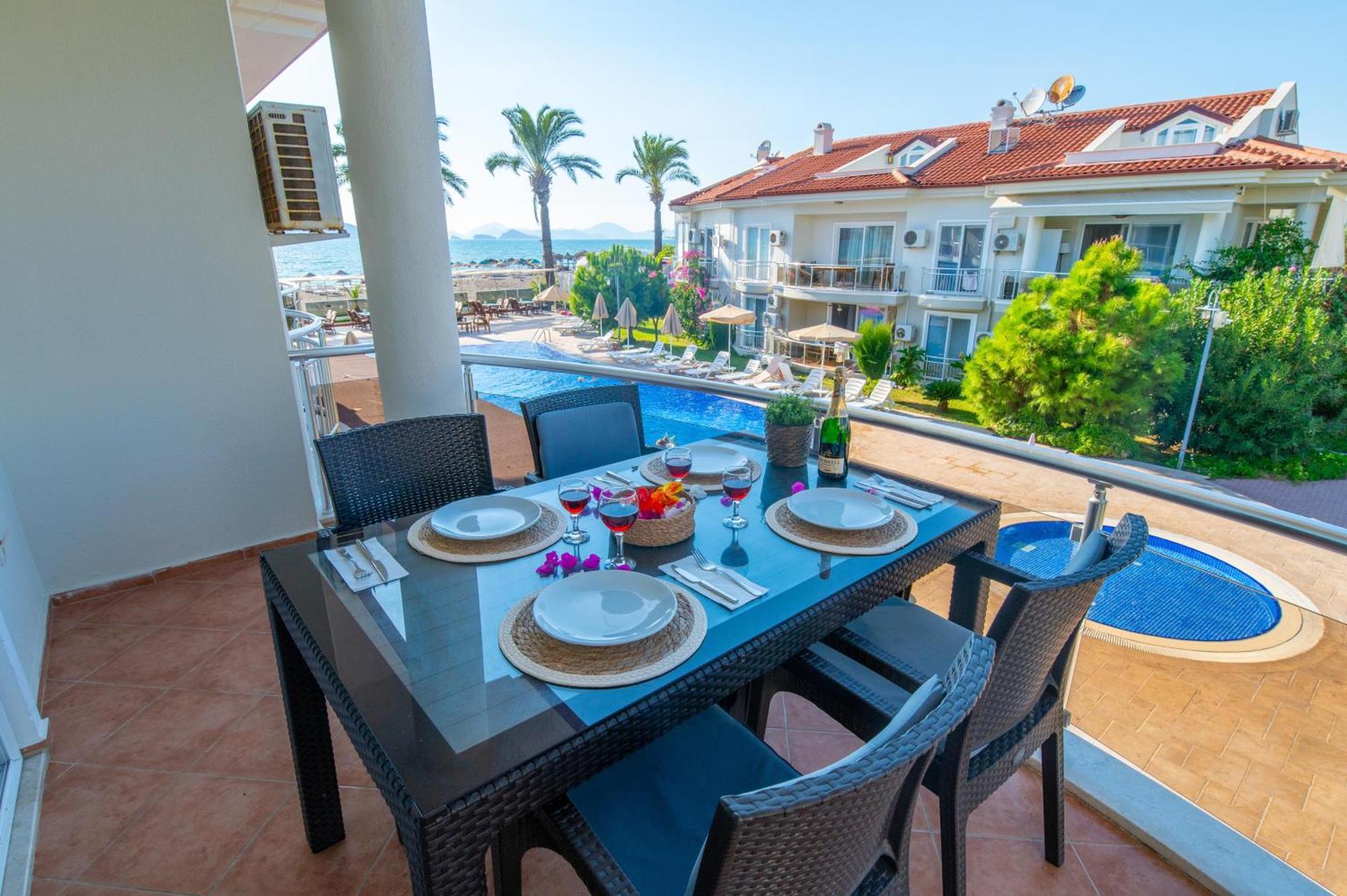 Sunset Beach Villas y apartamentos Fethiye Exterior foto
