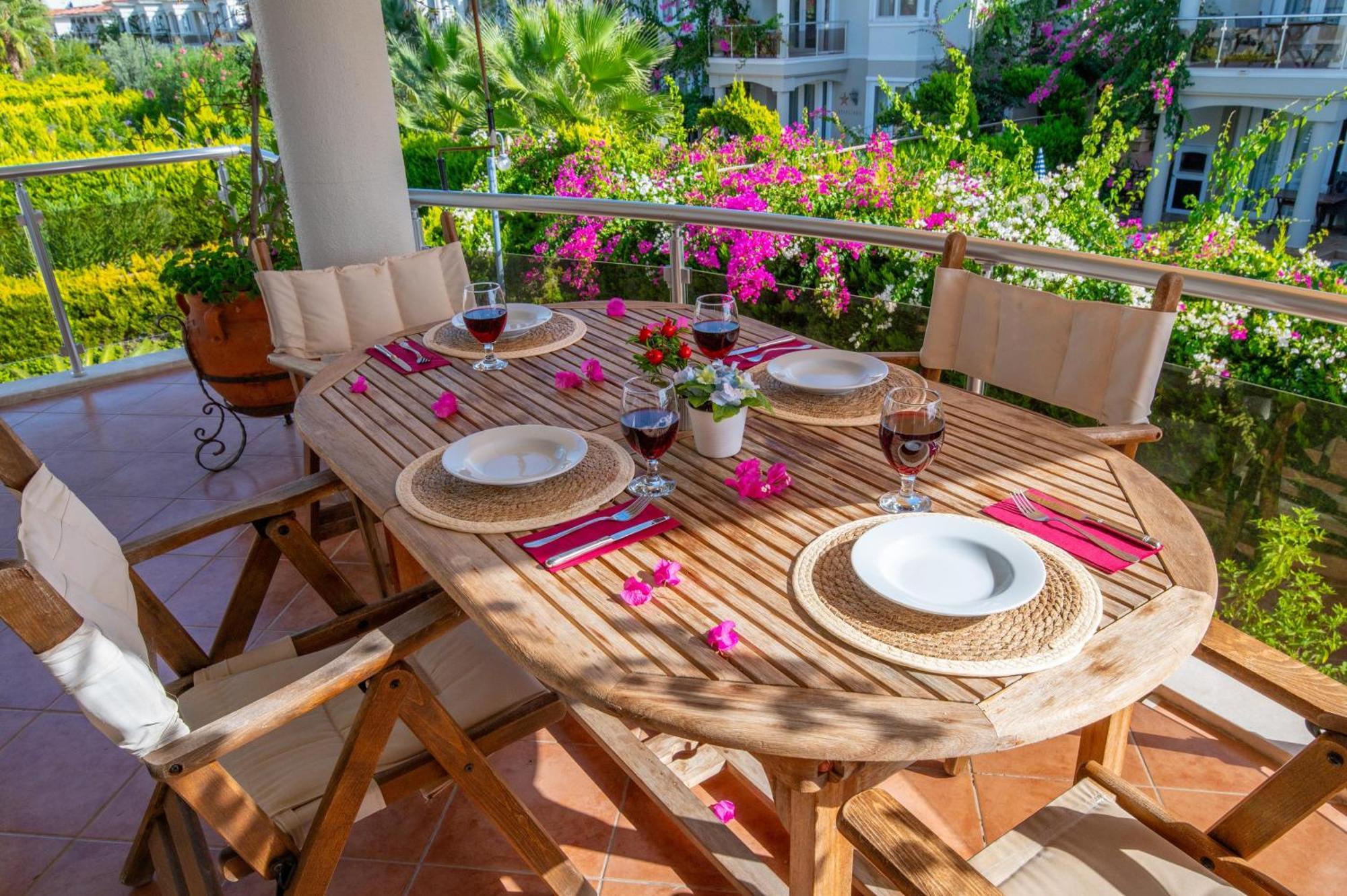 Sunset Beach Villas y apartamentos Fethiye Exterior foto